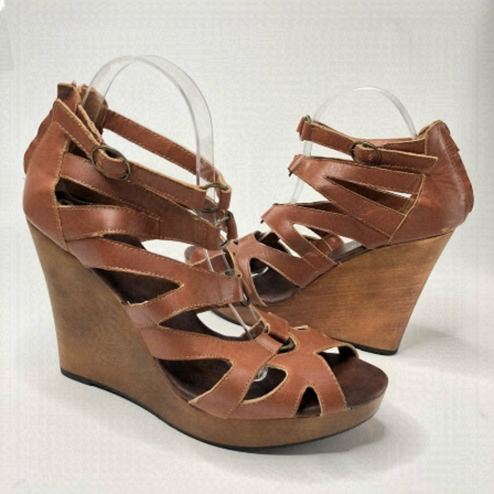 Restricted Camel Brown Strappy Cutout Wooden Platform Wedge Sandals Shoes